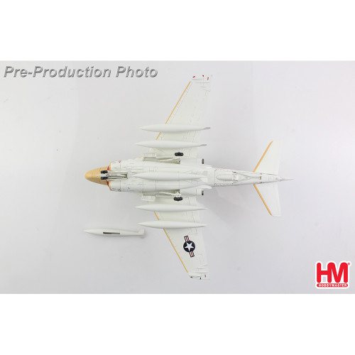 KA-6D Intruder 1/72 Die Cast Model - HC1002 Alt Image 3
