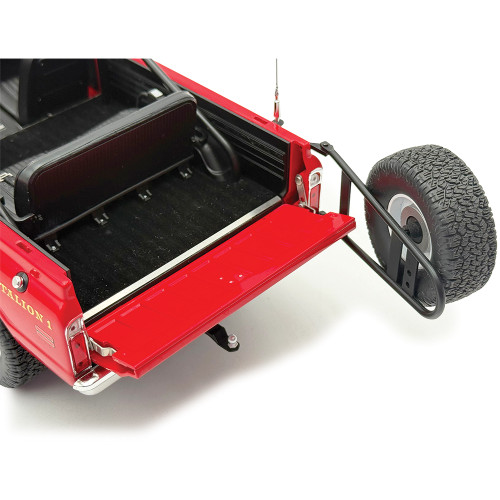 1972 Chevrolet Blazer K/5 - The Chief 1:18 Scale Diecast Model Truck by Acme Alt Image 6