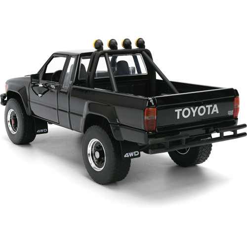 1985 Toyota Back to the Future SR5 Pickup w/MARTY's Skateboard 1:24 Scale Diecast Model Truck by Jada Toys Alt Image 5