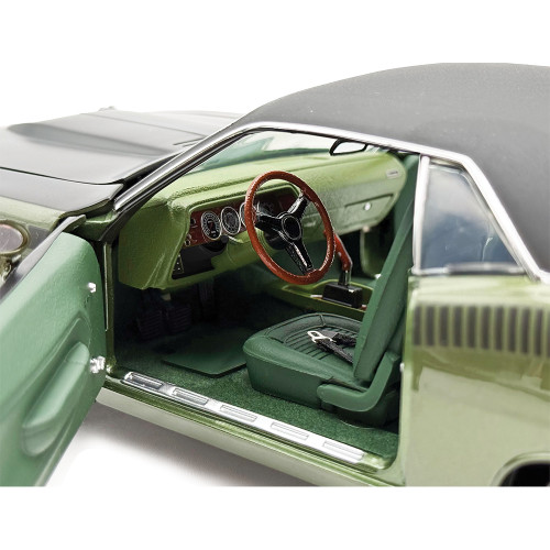 1970 Plymouth AAR Cuda Vinyl Topy - Ivy Green 1:18 Scale Diecast Model Car by Acme Alt Image 5