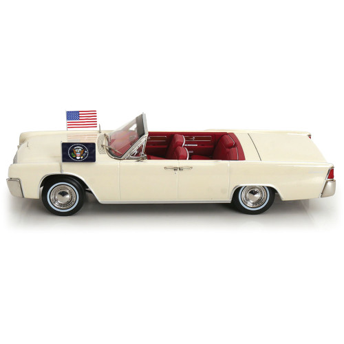 1963 Presidential Lincoln Continental Convertible - White 1:18 Scale Diecast Model Car by KK Scale Alt Image 4