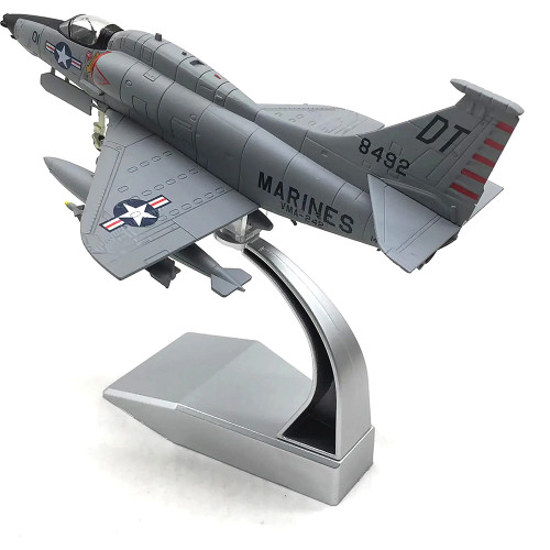 A-4D Skyhawk 1/72 Die Cast Model William Tell (FS023A) 1:72 scale  Alt Image 1