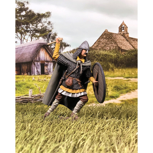 Grindan Saxon Attacking with Axe 1/30 Figure William Britain (62134) 1:30 scale Metal by William Britain Alt Image 1