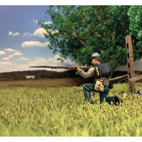 Confederate Infantry Kneeling Firing 1/30 Figure William Britain (31341) 1:30 scale Metal by William Britain Alt Image 1