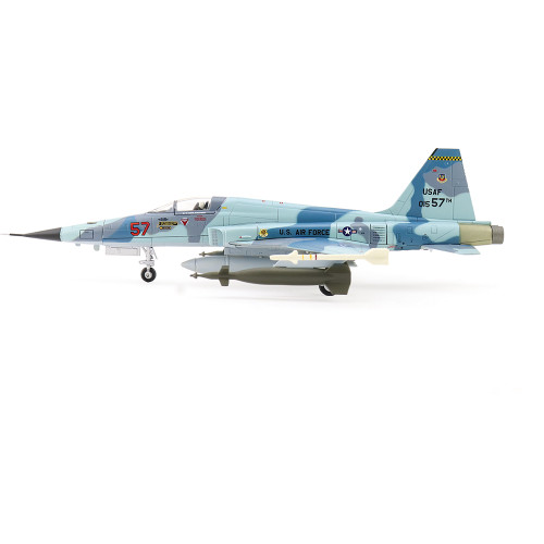 F-5E Tiger II 1/72 Die Cast Model   by Hobby Master Alt Image 1