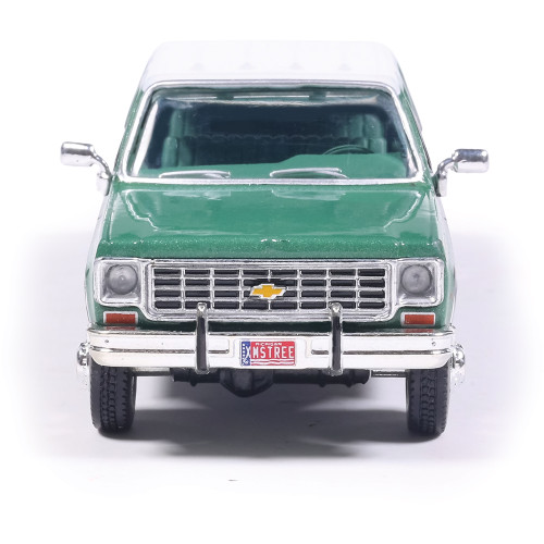 1976 Chevrolet Cheyenne K20 - Christmas Exclusive 1:64 Scale Diecast Metal by IXO America Alt Image 5