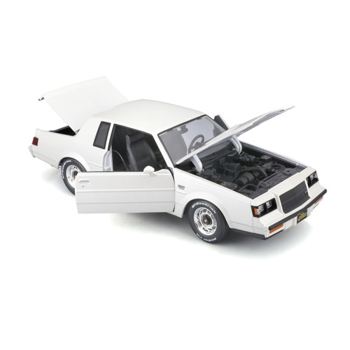 1987 Buick Grand National - White 1:18 Scale Diecast Model Car by Maisto Alt Image 1