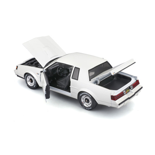 1987 Buick Grand National - White 1:18 Scale Diecast Model Car by Maisto Alt Image 2