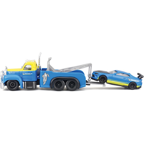 1953 Mack B-61 Tow Truck & Michelin Camaro SS 1:64 Scale Diecast Model Truck by Maisto Alt Image 3