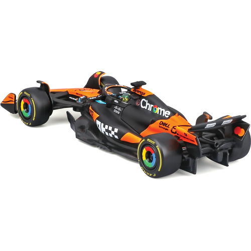 2025 F1 McLaren MCL39 w/helmet - Piastri #81 1:43 Scale Diecast Model Car by Bburago Alt Image 2