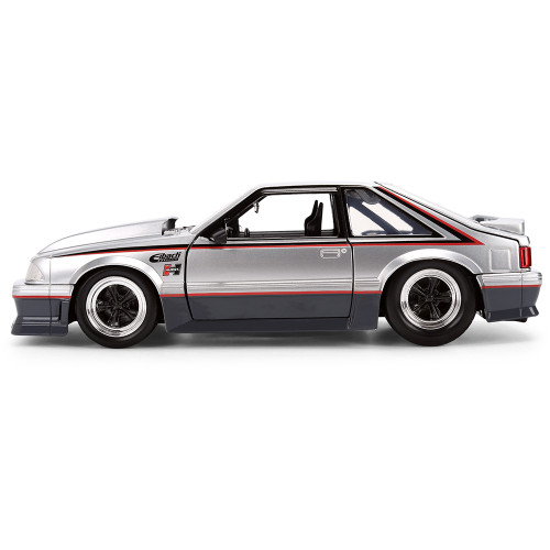 1989 Ford Mustang GT 1:24 Scale Diecast Metal by Autoworks Alt Image 6