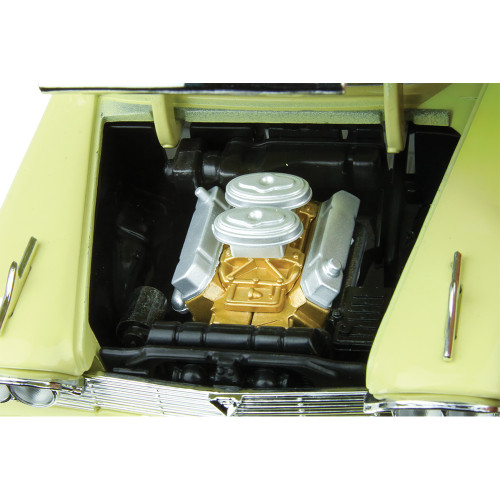 1958 Plymouth Anniversary Fury - yellow 1:18 Scale Diecast Model by Motormax Alt Image 4
