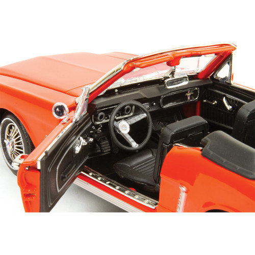 1964 1/2 Ford Mustang 289 Convertible 1:18 Scale Diecast Model by Motormax Alt Image 3