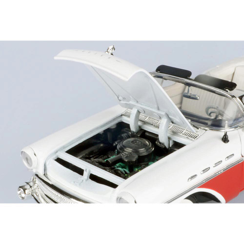 1957 Buick Roadmaster Convertible - Red 1:18 Scale Diecast Model by Motormax Alt Image 3