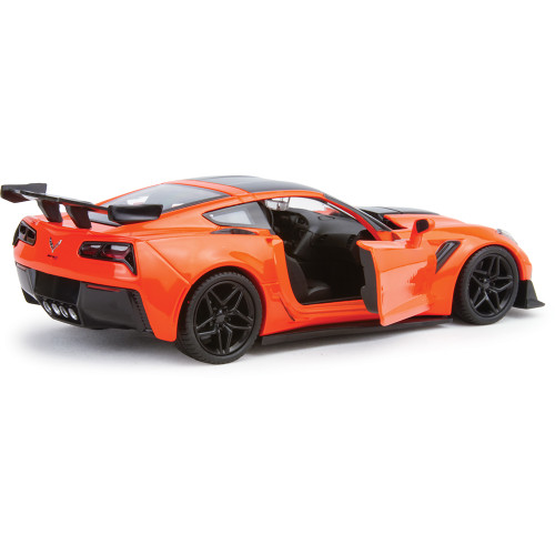 2019 Corvette ZR1 Track Pack - Sebring Orange 1:24 Scale Diecast Model Car by Motormax Alt Image 1