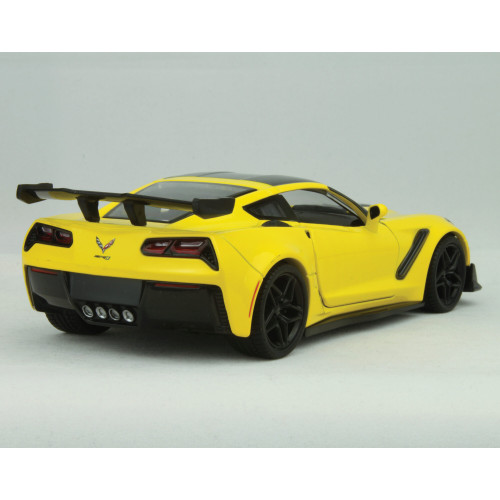 2019 Corvette ZR1 Track Pack - Race Yellow Alt Image 1