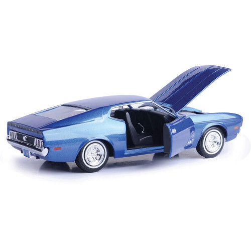 1971 Ford Mustang Sportsroof - Metallic Blue 1:24 Scale Diecast Model Car by Motormax Alt Image 1
