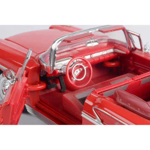 1958 Chevy Impala Convertible 1:24 Scale Diecast Model by Motormax Alt Image 4