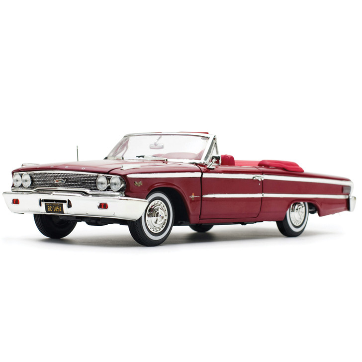 1963 Ford Galaxie 500 XL Convertible - Chestnut 1:18 Scale Diecast Replica  Model by Sunstar