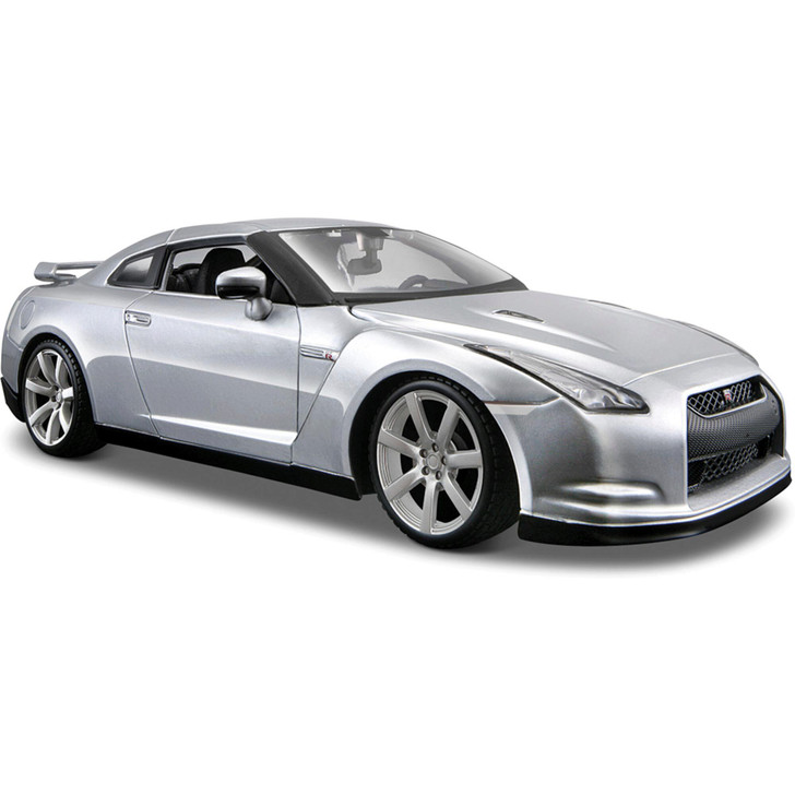 2009 R35 Nissan GT-R - Silver Main  