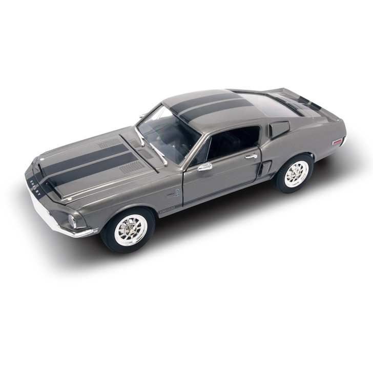 1968 Shelby G.T. 500 KR 1:18 Scale Diecast Model Car by Road Signature