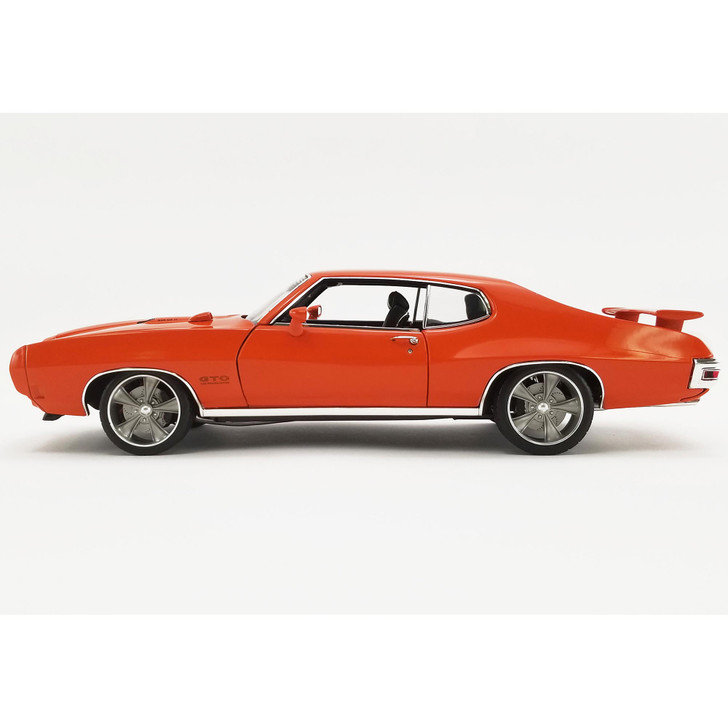 SALE低価 ヤフオク! ACME 1/18 ポンティアック GTO クーペ オレンジ ...