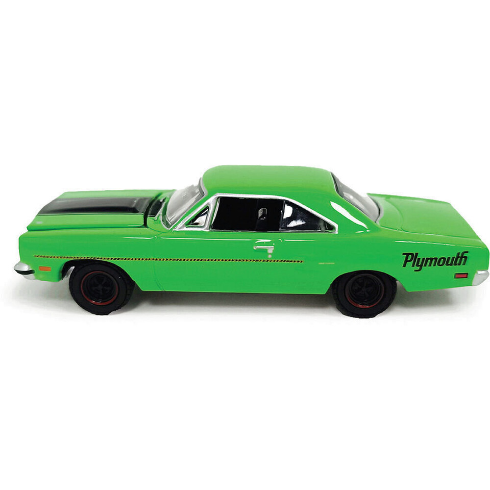 1970 Plymouth Road Runner - Green 1:64 Scale Diecast Model Car by Greenlight Main Image