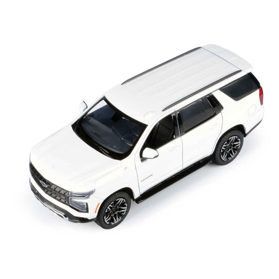 2025 Chevy Tahoe Z71 - White 1:24 Scale Diecast Model Truck by Motor Max Main Image