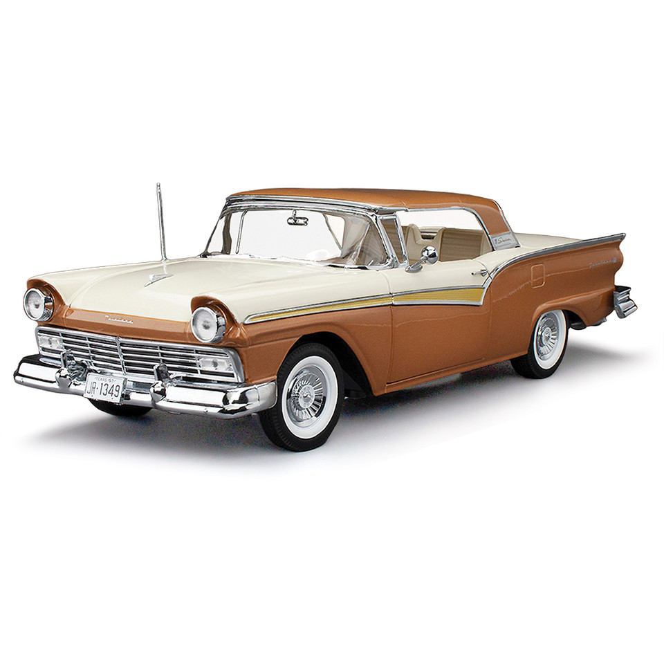 1957 Ford Fairlane 500 Skyliner - Doeskin Tan/Colonial White 1:18 Scale Diecast Model Car by Sunstar Main Image