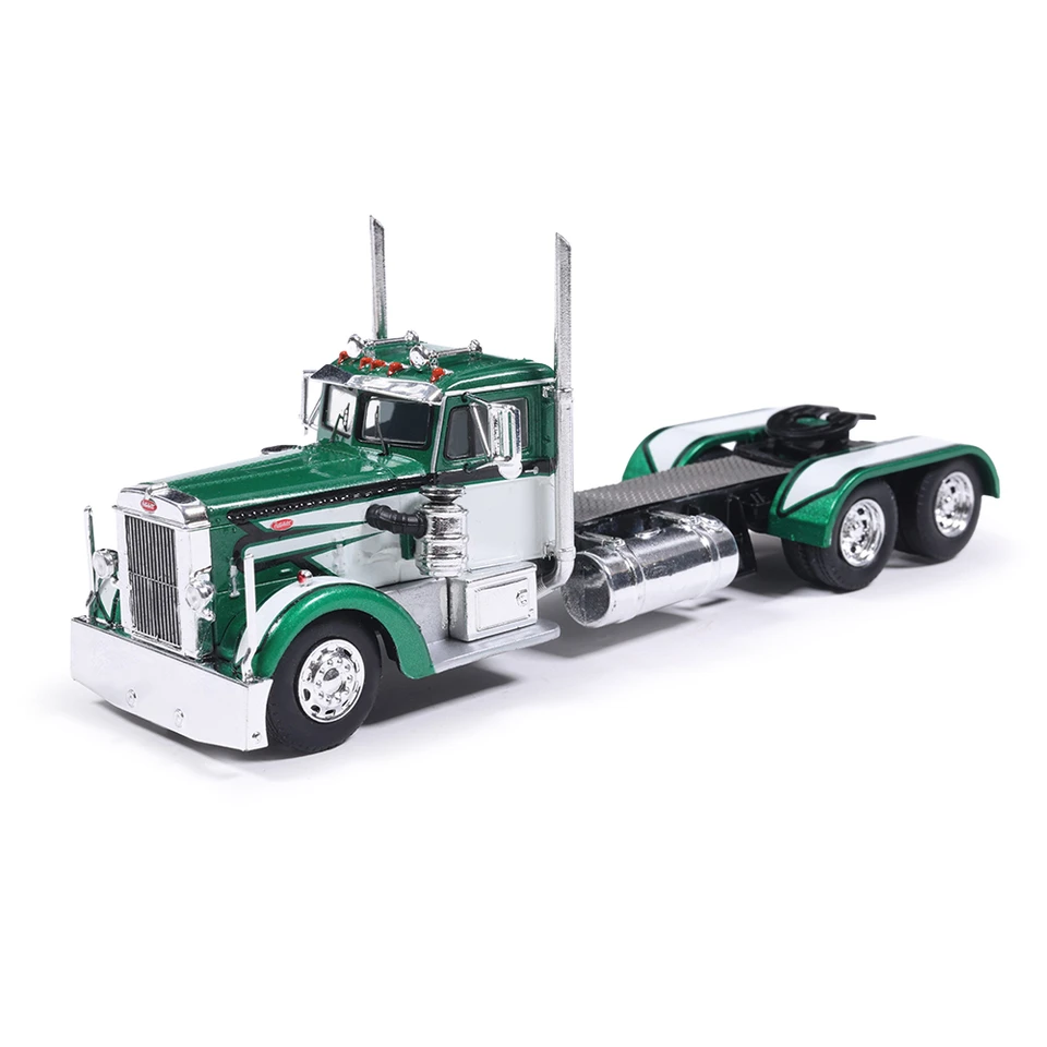 1952 Peterbilt 350 - Green Main Image