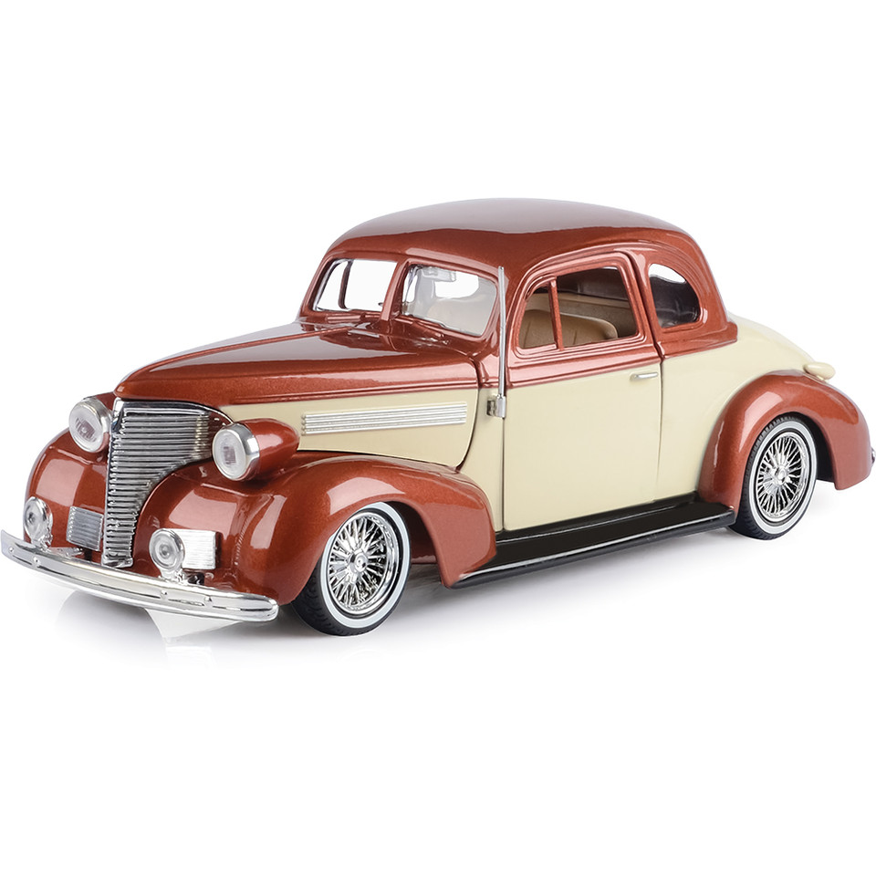 1939 Chevrolet Coupe - Kult Klassics 1:24 Scale Diecast Model Car by Motormax Main Image