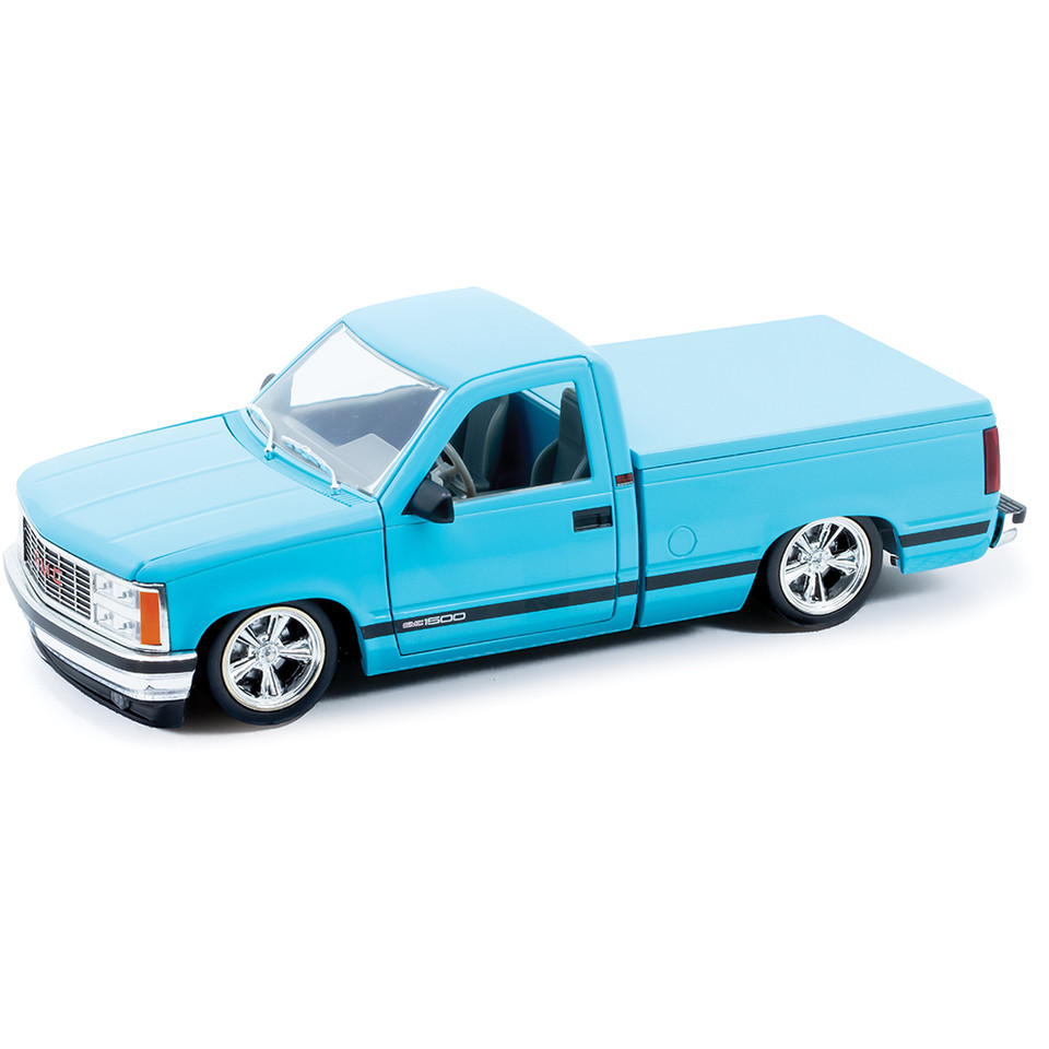 1988 GMC Sierra 1500 - Custom Blue 1:24 Scale  by M2 Machines Main Image