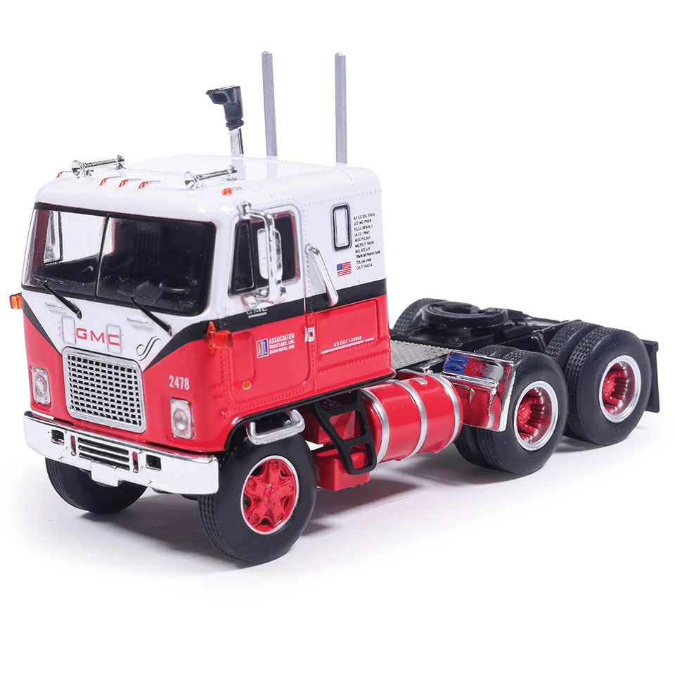 GMC Astro 95 - Red And White Main Image