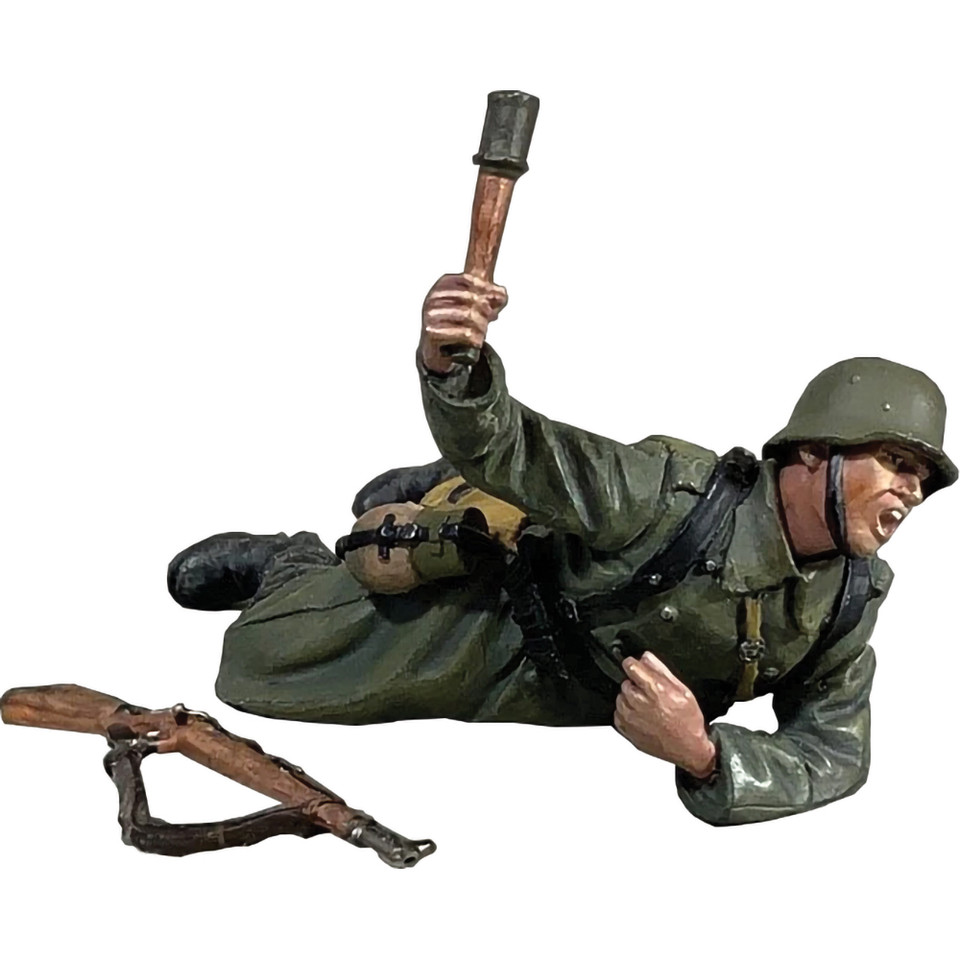 Grenadier Prone Throwing Grenade 1942-45 1/30 Figure WILLIAM BRITAIN (25167) 1:30 Scale Metal by William Britain Main Image