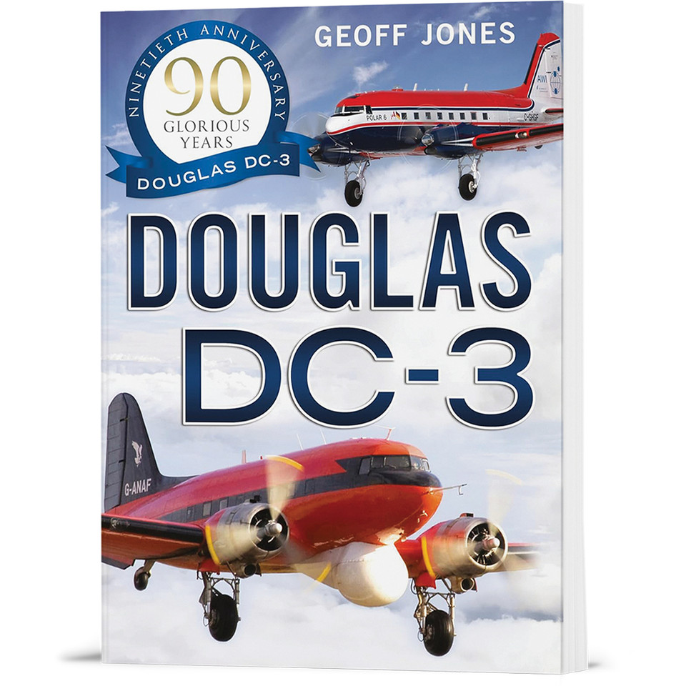 The Douglas DC-3 Fonthill Media (9781804200605) Main Image