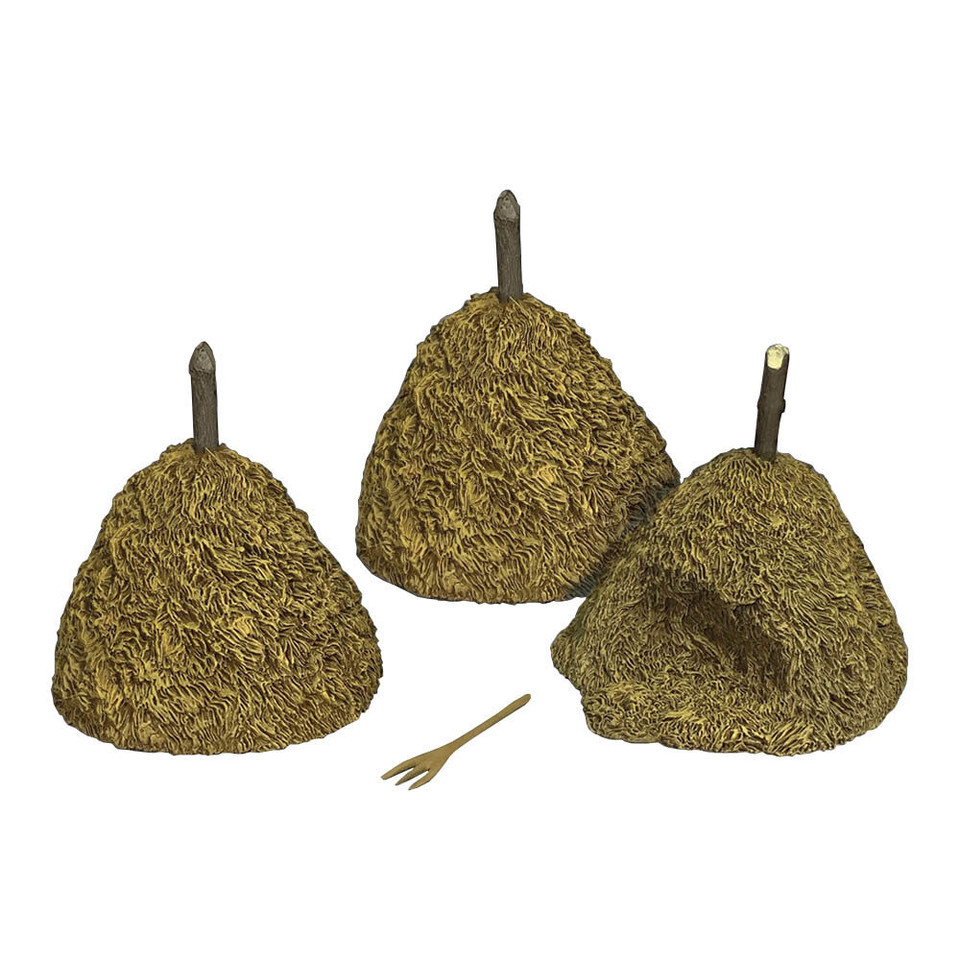 Hay Stacks with Pitch Fork 4-Piece 1/30 Set William Britain (51068) 1:30 Scale Resin by William Britain Main Image