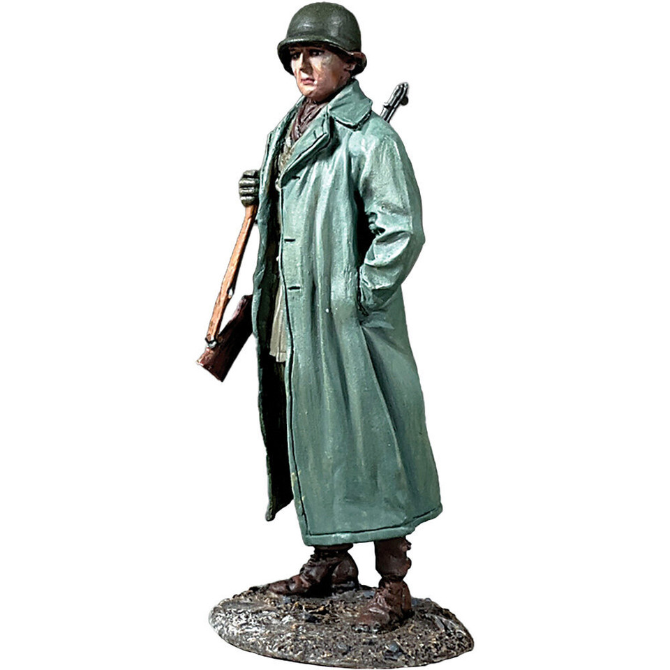 U.S. Infantryman Standing with Raincoat 1/30 Figure William Britain (25257) 1:30 Scale Metal by William Britain Main Image