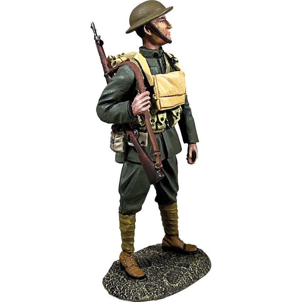 U.S. Marine Rifleman WWI 1917-18 1/30 Figure WILLIAM BRITAIN (13061) 1:30 Scale Metal by William Britain Main Image