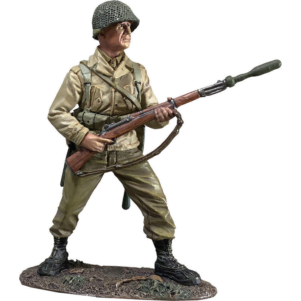 U.S. Infantryman with Grenade Launcher 1944-45 1/30 Figure WILLIAM BRITAIN (25305) 1:30 Scale Metal by William Britain Main Image