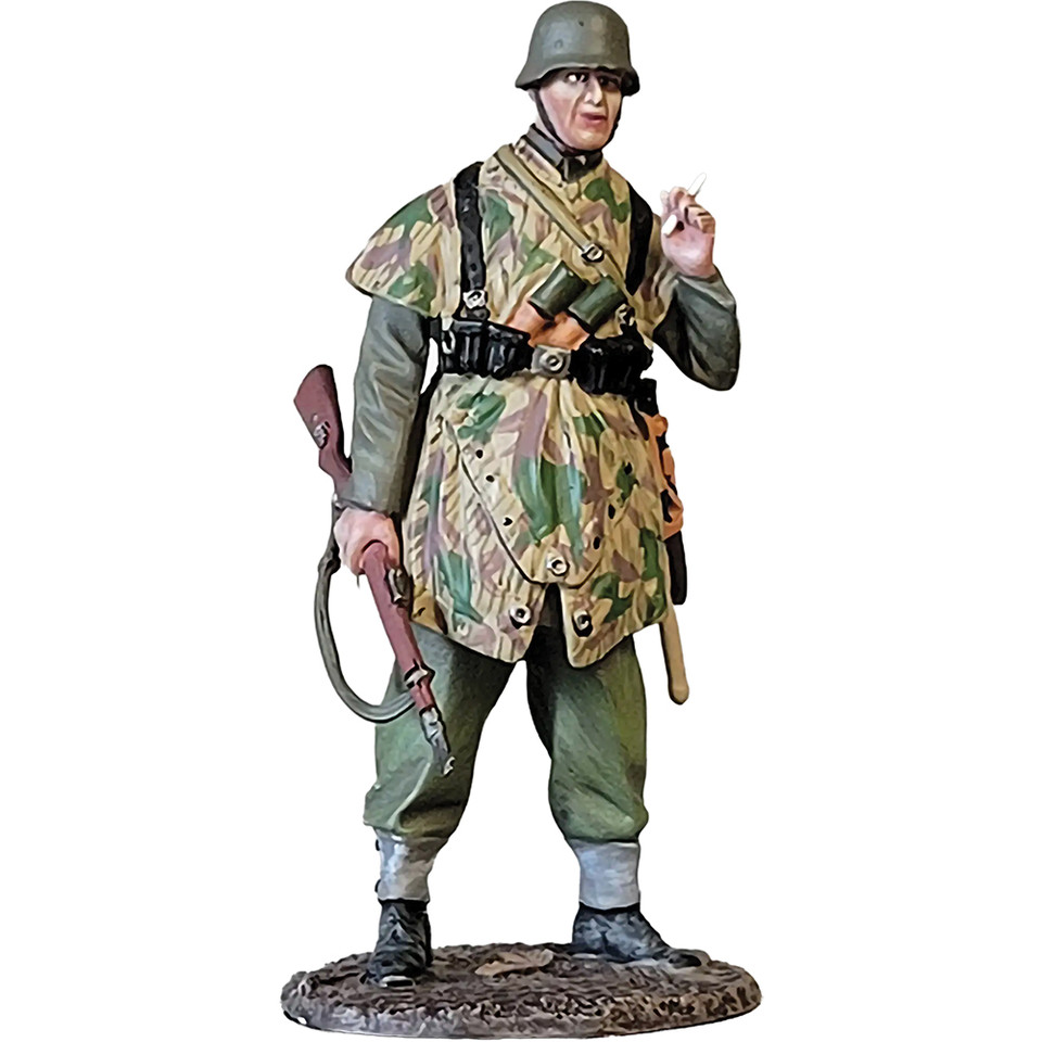 German Grenadier w/K98 Smoking Cigarette 1/30 Figure WILLIAM BRITAIN (25171) 1:30 scale Metal by William Britain Main Image