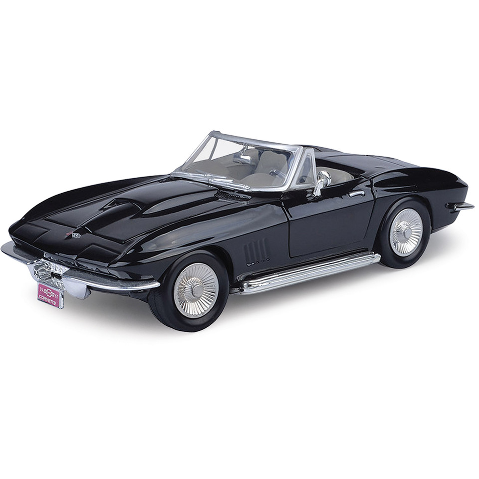 1967 Corvette 427 Tri-Power 1:24 Scale Diecast Model by Motormax Main Image
