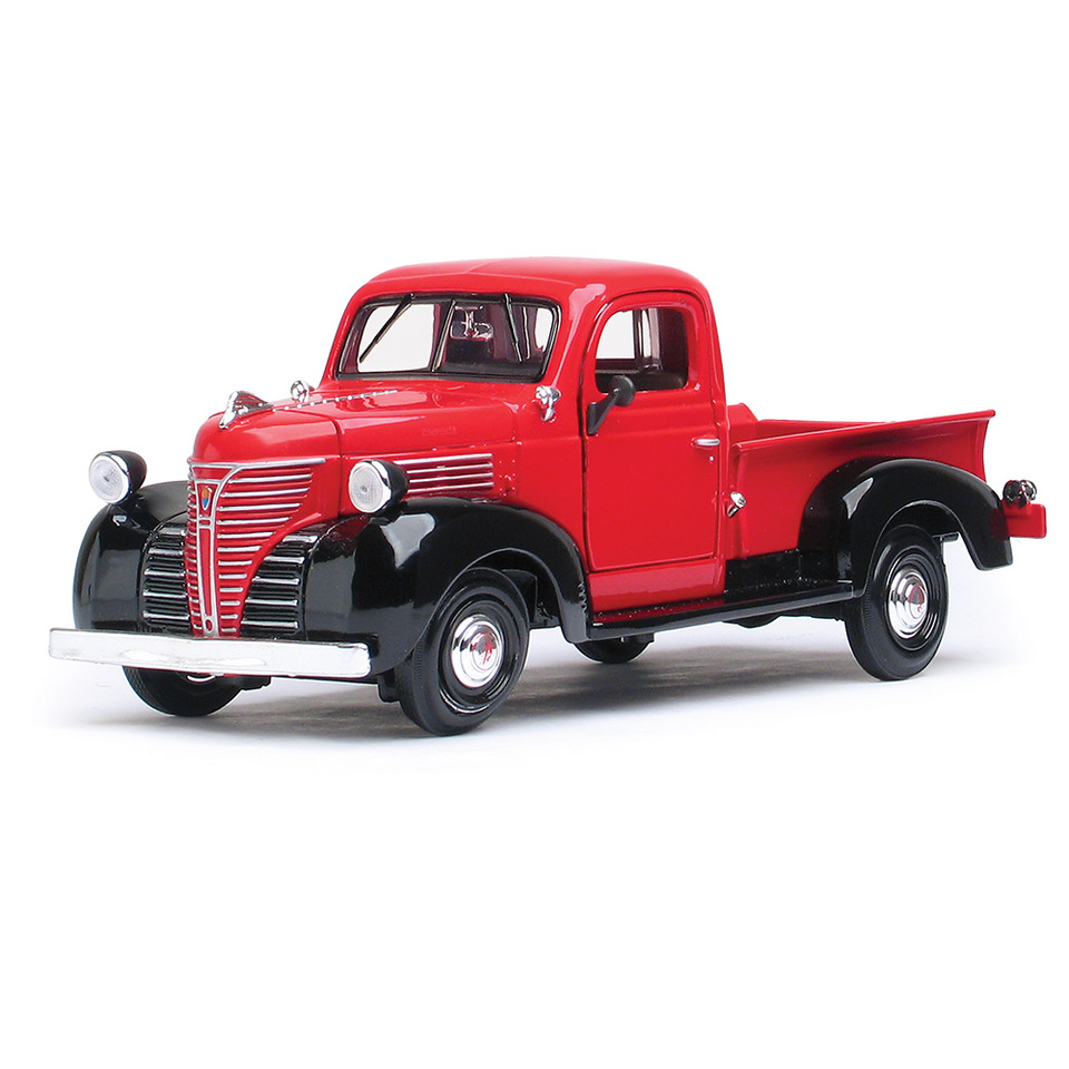 1941 Plymouth Pickup - Red 1:24 Scale Diecast Model by Motormax Main Image