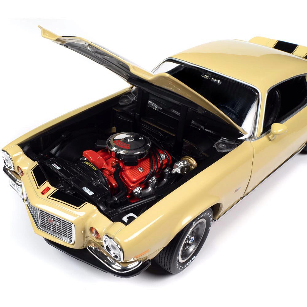 希少 オートワールド 1/18 1972 カマロ camaro クリームイエロー 1/18 1972 Chevy Camaro Z/28 RS Cream Yellow – Hobby Express Inc.