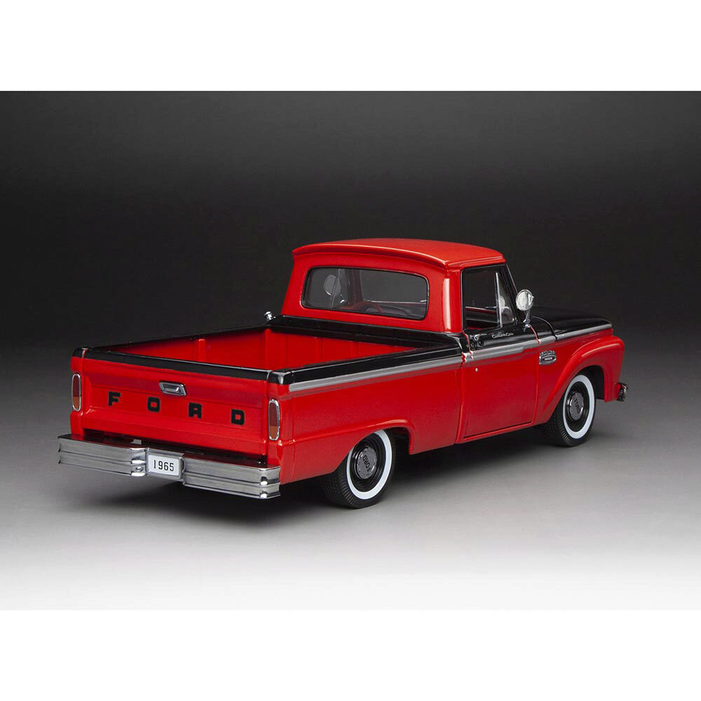 1965 Ford F-100 Custom Cab Pickup Red & Black | Sunstar
