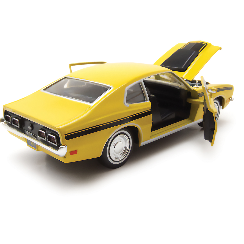 1971 Mercury Comet GT Yellow Diecast Model Car | Motormax