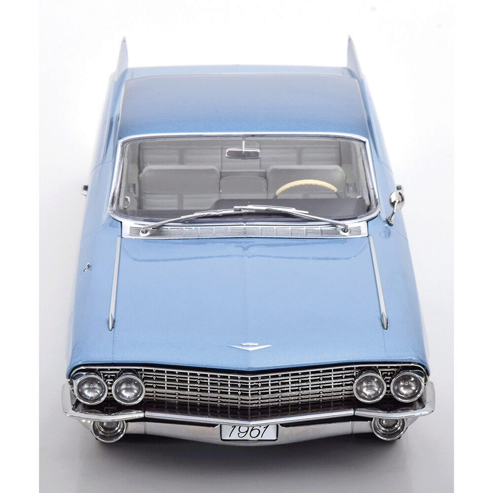 '81 Cadillac Coupe DeVille ダイキャストモデル 1:18 Road Signature Leather Series- 1949 Cadillac Coupe