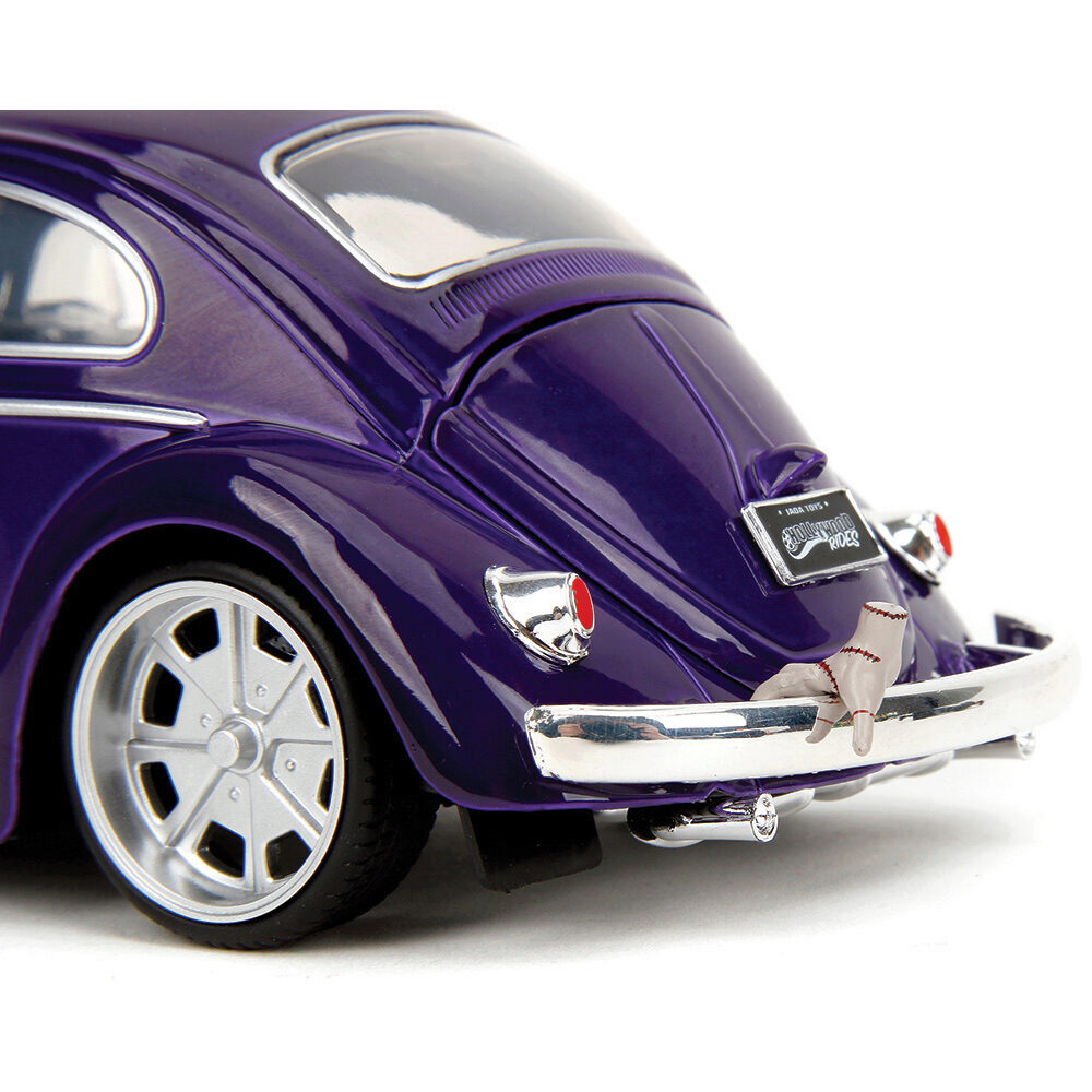 DUB CITY 1999 VW BEETLE 1:24 1959 VW Beetle w/Wednesday Addams