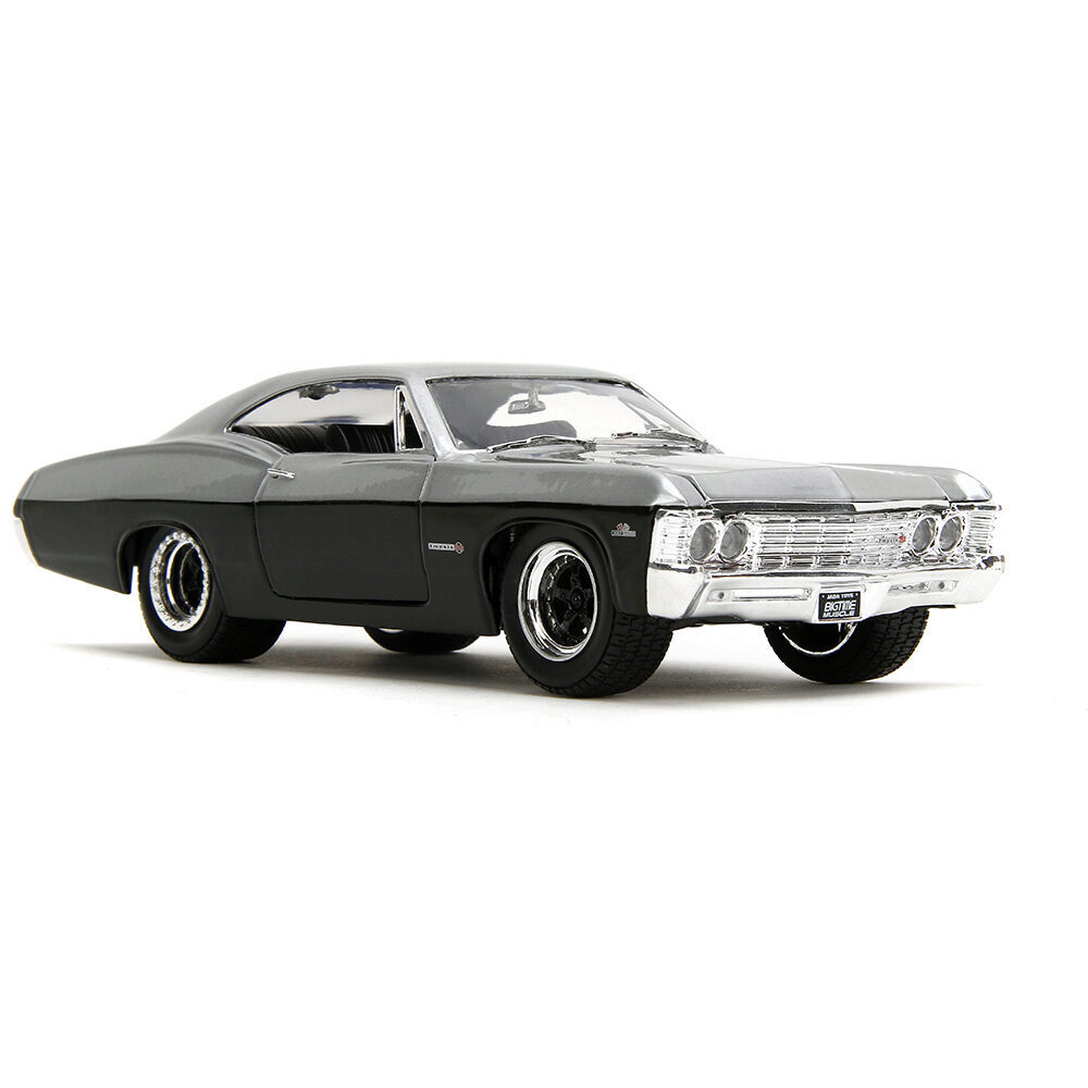1967 Chevy Impala Two Tone Diecast Model Car | Jada Toys