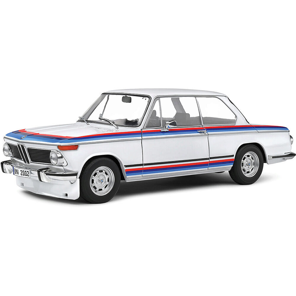 BMWオリジナル　BMW 2002 Turbo 1/18 Kyosho 1/18 BMW 2002 turbo 1973 silver Diecast model