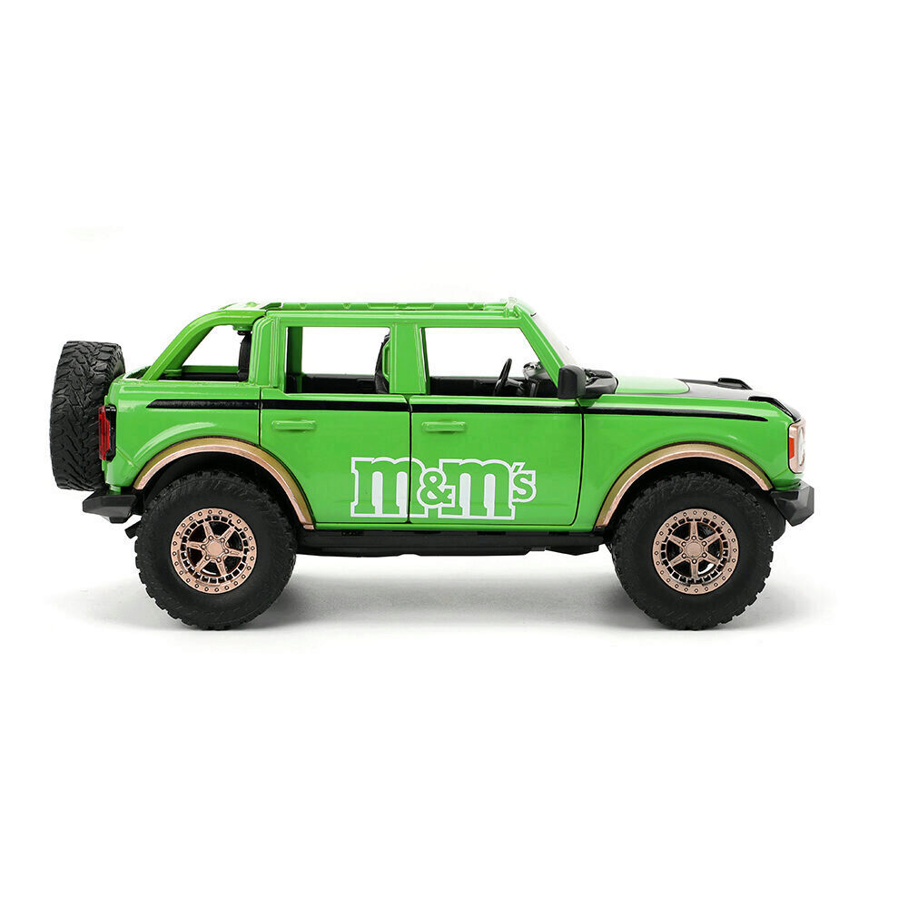 JADA M&M's グリーン & 2021 Ford Bronco 2021 M&Ms Ford Bronco w/Green M&Ms Figure | Jada Toys